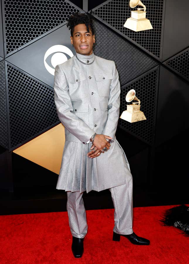 Image for article titled 2024 Grammys: Black Stars’ Best Red Carpet Looks