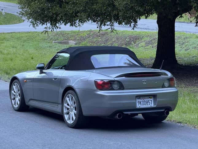 Image for article titled At $23,999, Is This 2001 Honda S2000 A Well-Broken-In Bargain?