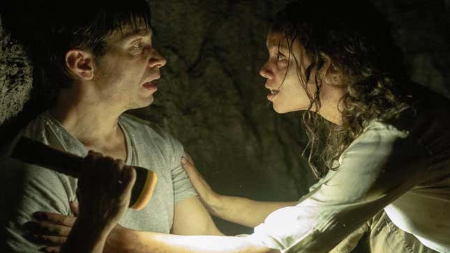 Justin Long and Georgina Campbell as AJ and Tess in Barbarian.