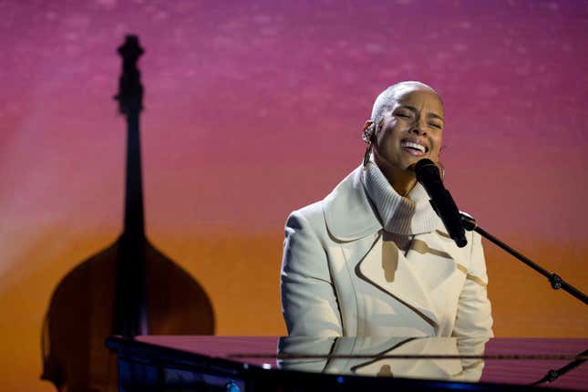 Image for article titled Alicia Keys Bring Her Quintessential New York Story to Broadway