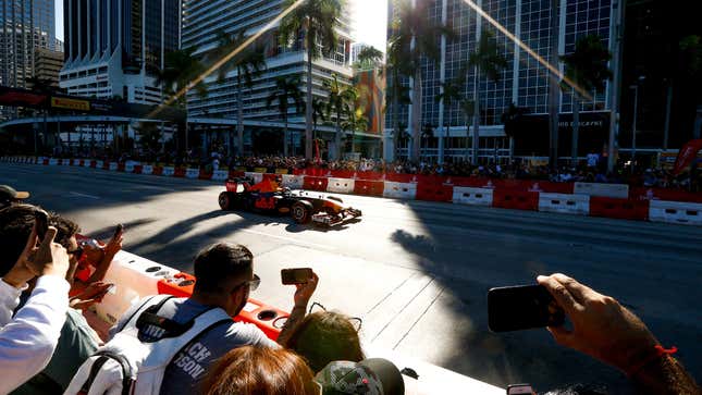 Image for article titled What Do You Want To See From A Miami F1 Race?