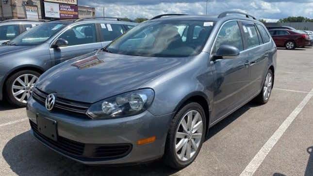 Image for article titled The Navy Is Sending Me To Hawaii! What Car Should I Buy?