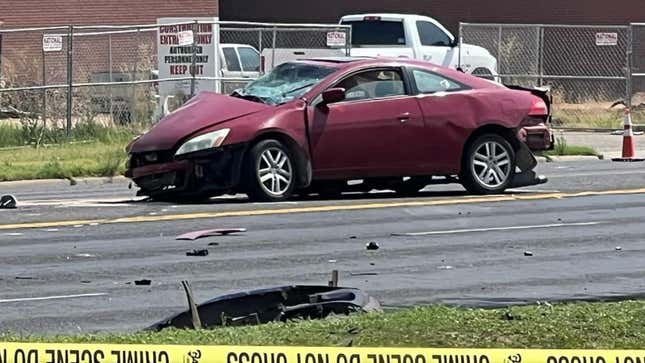 Image for article titled Woman Killed In Crash After Dodge Challenger Test Drive Hits 124 MPH