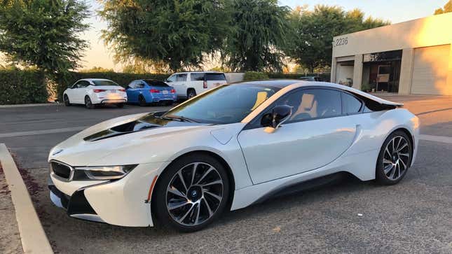 Prix   avantageux ou pas de dés pour la BMW i8 2014