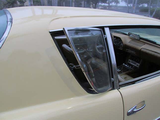 Image for article titled At $17,500, Is This 1969 Avanti II Too Good To Pass Up?