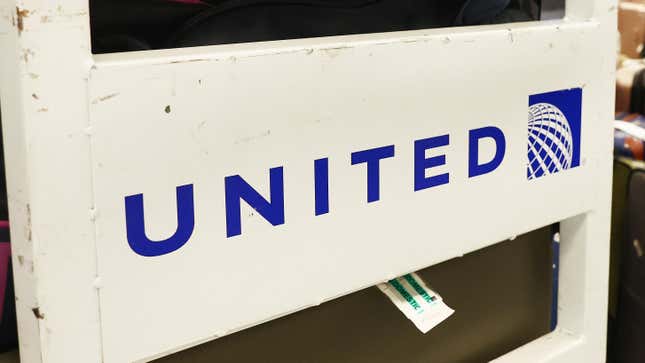 A United Airlines sign