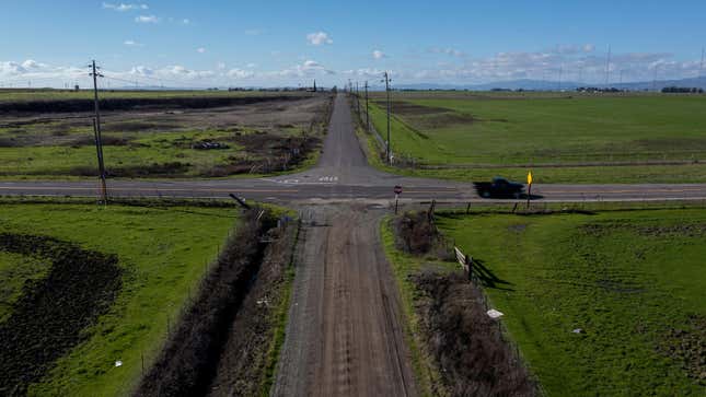 Image de l'article intitulé Les milliardaires de la technologie veulent construire une nouvelle ville en Californie. Voici comment cela a commencé et comment ça se passe