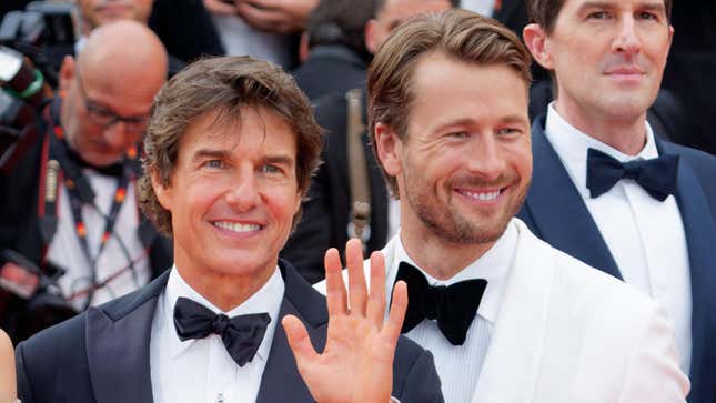 Tom Cruise turning Glen Powell into a movie star