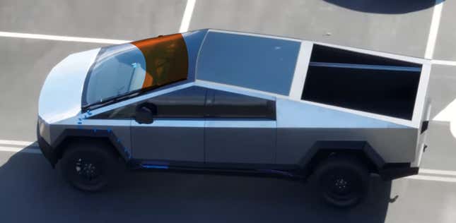 Image for article titled Tesla Cybertruck Spotted With Hilariously Huge Windshield Wiper