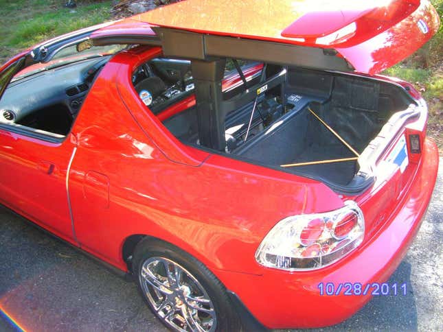 Image for article titled At $25,000, Will You Flip your Lid Over This 1993 Honda del Sol SiR?