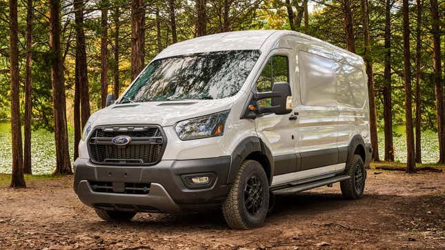 2023 Ford Transit Trail