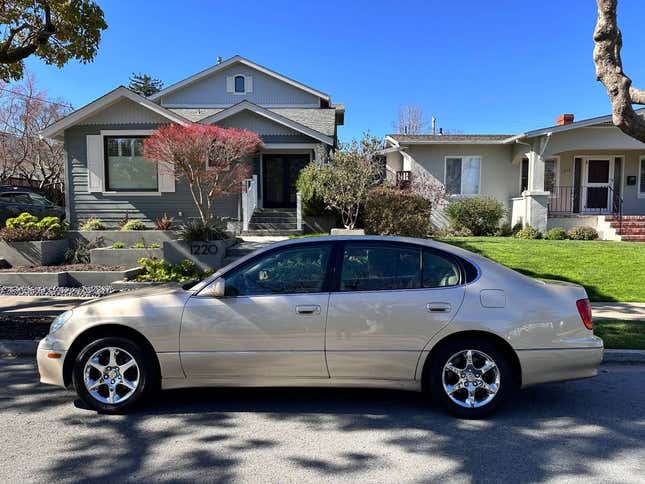 Image for article titled At $10,000, Is This 2003 Lexus GS300 An Aristocratic Deal?