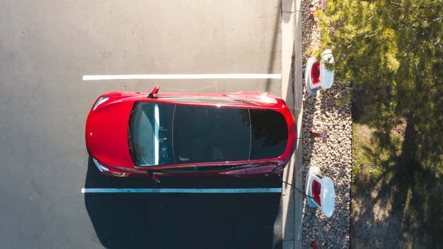Image for article titled Tesla Experiments With Opening Superchargers To Other EVs