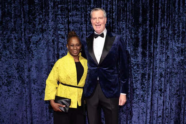 NEW YORK, NEW YORK - APRIL 06: Chirlane McCray and Bill de Blasio attends the Clive Davis 90th Birthday Celebration at Casa Cipriani on April 06, 2022 in New York City. 