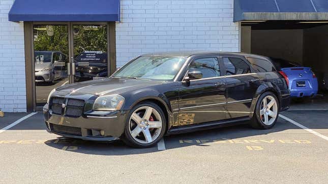 At $14,999, Is This 2006 Dodge Magnum SRT-8 A Hot Hemi Deal?