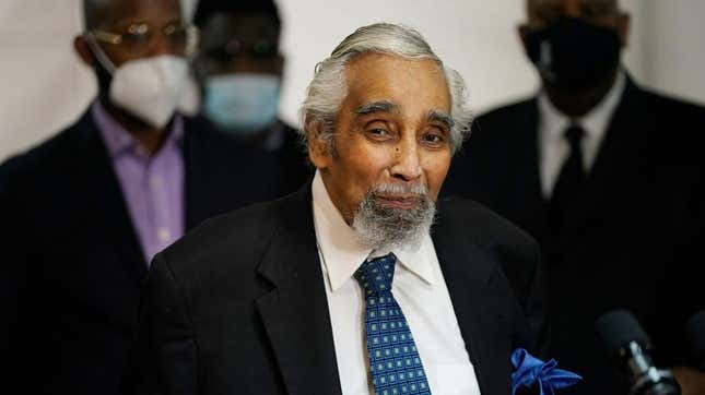 Former U.S. Rep. Charles Rangel (D-NY) speaks before New York Governor Andrew Cuomo gets vaccinated at the mass vaccination site at Mount Neboh Baptist Church in Harlem on March 17, 2021 in New York City