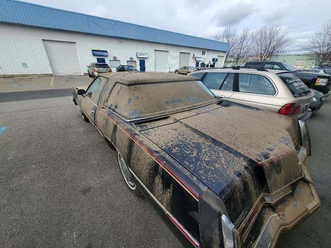 Image for article titled At $9,800, Is This 1978 Olds Toronado XS An Excessively Big Deal?