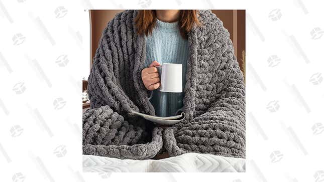 Hearth & Stone Chunky Knit Blanket | $60 | $25 Off | Amazon | Clip Coupon