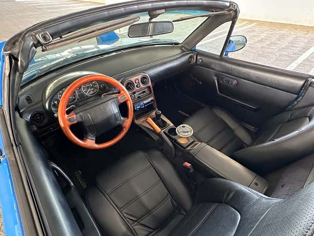 Image for article titled At $8,500, Is This 1991 Mazda MX5 Miata The Answer To Our Prayers?