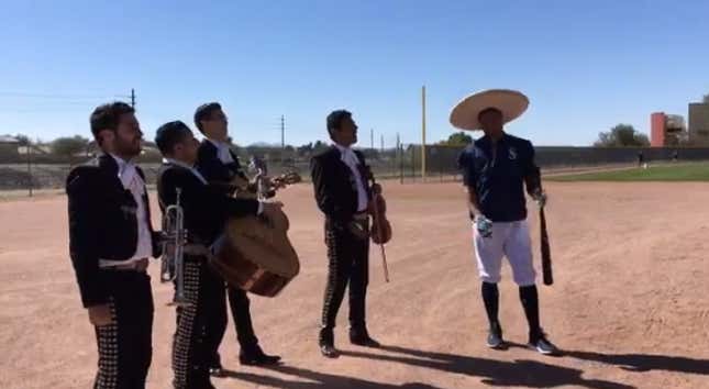 Mariachi Band Greatly Improves Mariners Spring Training