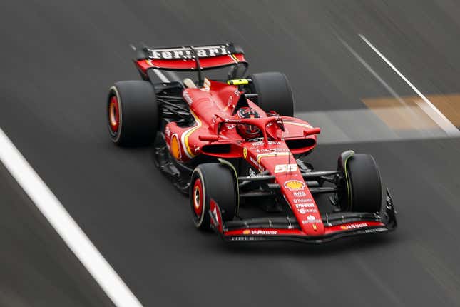 Carlos Sainz racing his Ferrari at the Chinese Grand Prix