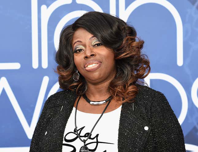 Image for article titled Resurfaced Video Shows Angie Stone Discussing How This Celebrity Breakup Damaged Her Career