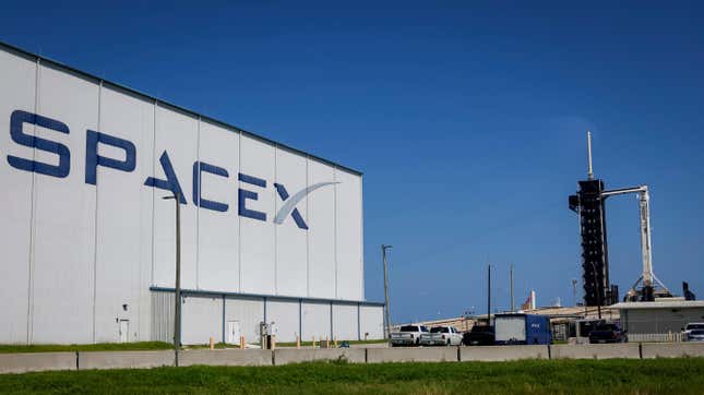 Image for article titled Europe Reluctantly Chooses SpaceX to Launch Its GPS Satellites