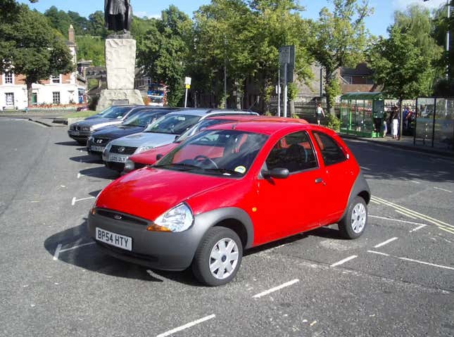 Imagen para el artículo titulado Estos son los autos pequeños y aparentemente poco impresionantes que amas irracionalmente