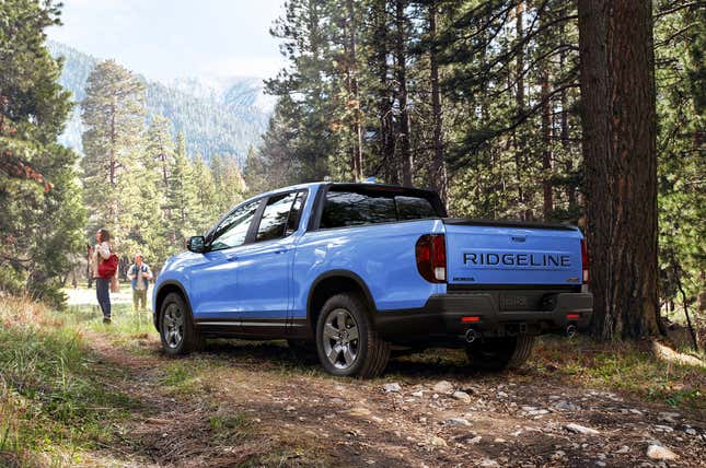 Image for article titled The 2024 Honda Ridgeline TrailSport Is Here To Join The Overlanding Party