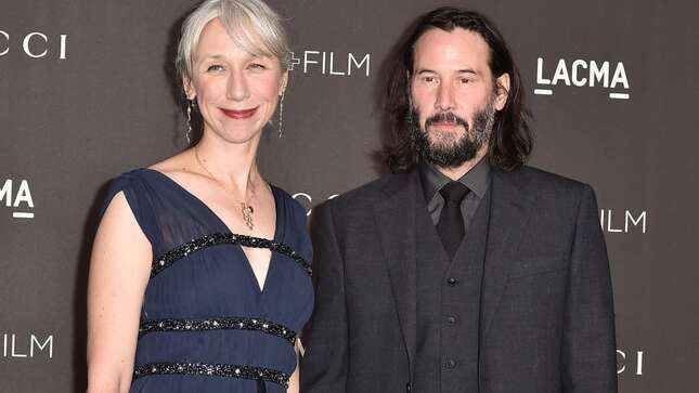 Image for article titled Keanu Reeves May Have Gotten Secretly Engaged!