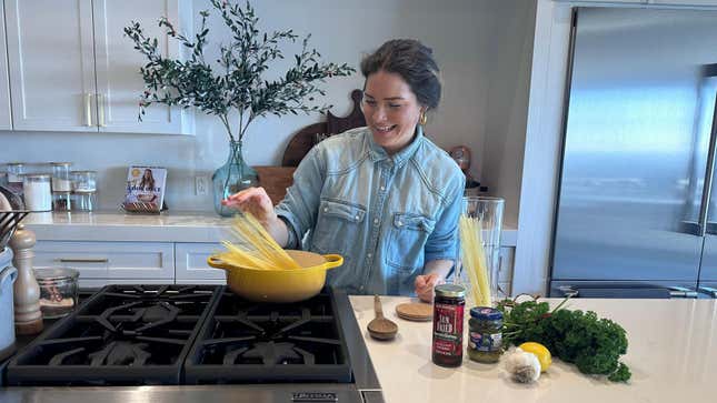 Cassy Joy Garcia makes gluten-free pasta