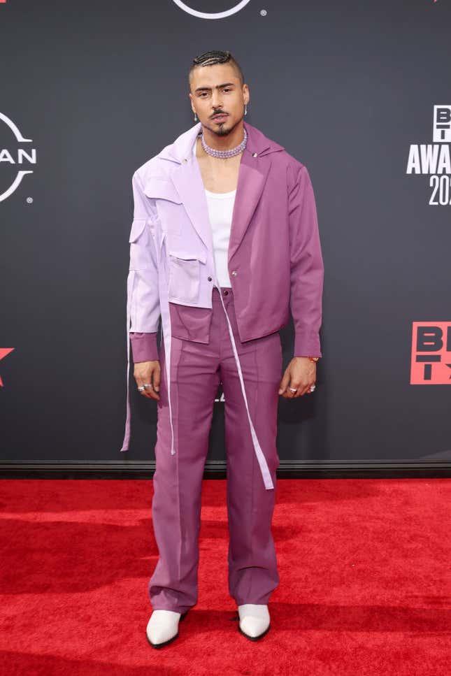 Image for article titled BET Awards 2022: Red Carpet Looks