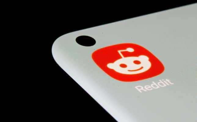 Reddit app logo