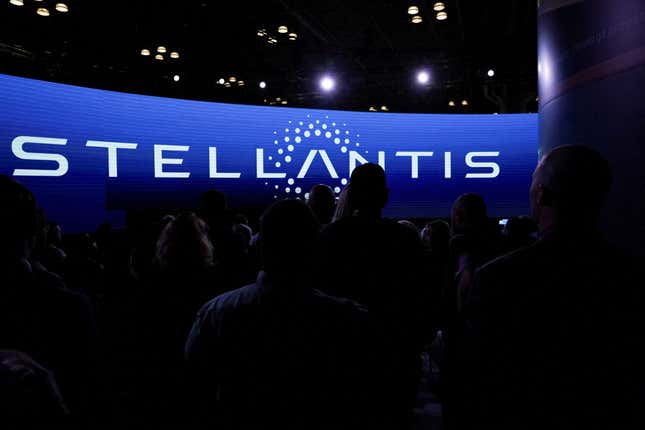 Image for article titled 🌍 Stellantis readies buyouts