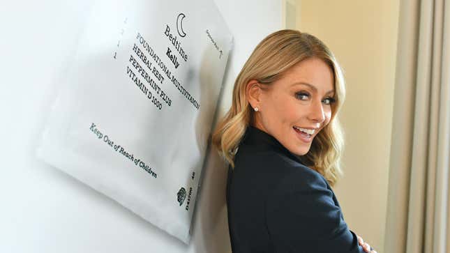 Image for article titled Looks Like Kelly Ripa Has Been Riding Out Quarantine in the Caribbean—in SECRET!!!