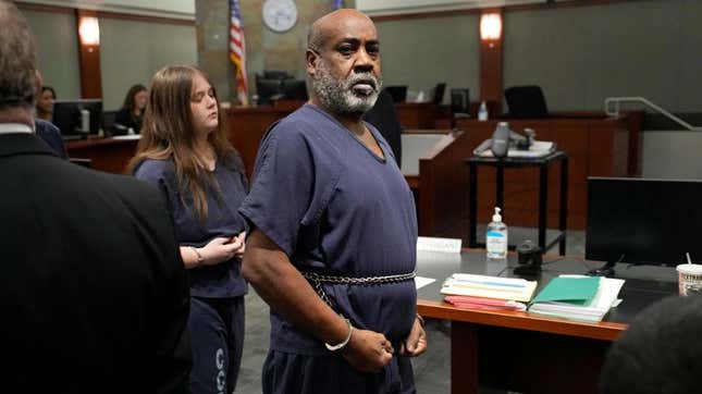 Image for article titled Man Charged in Murder of 2Pac Runs Into More Legal Trouble Before Trial Even Starts