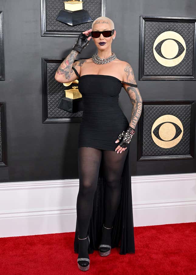 Image for article titled 20 of the 2023 Grammys Red Carpet Trainwrecks