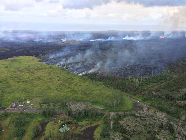 Hawaii's Kilauea volcano: Aerial photos show lava's slow-motion ...