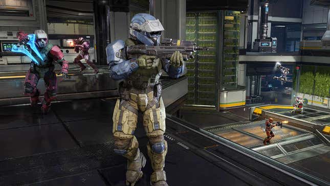 Spartans engage in a firefight on Aquarius in the Rumble Pit playlist during Halo Infinite's second season.