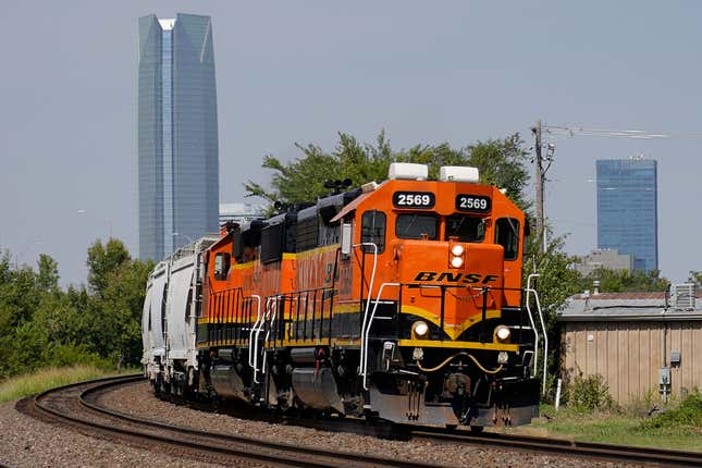 FILE - A BNSF locomotive heads south out of Oklahoma City, Sept. 14, 2022. BNSF will become the second major freight railroad to allow some of its employees to report safety concerns anonymously through a federal system without fear of discipline, the Federal Railroad Administration announced Thursday, April 25, 2024. (AP Photo/Sue Ogrocki, File)