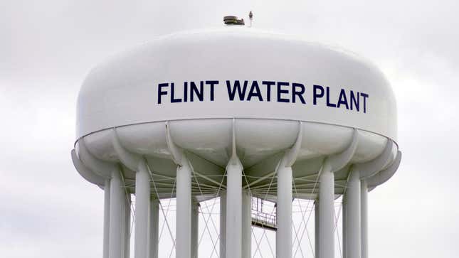 Image for article titled Prosecutors Drop All Criminal Charges in the Flint, Mich., Water Crisis; Residents Fear: ‘Our Lives Don’t Matter’