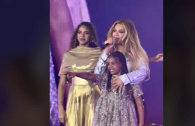 Image for article titled Blue Ivy Giving Rumi Stage Directions Is Pure Genius, Hilarious and From The Mind Of a TikToker