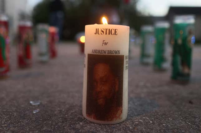 Image for article titled Funeral Held for Andrew Brown Jr., Black Man Who Was Fatally Shot by Police in North Carolina