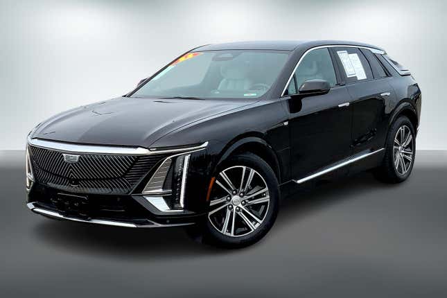 2023 Cadillac Lyriq Luxury