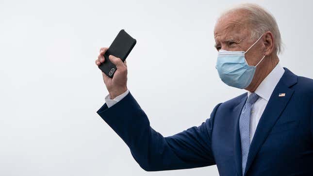 Image for article titled Trump to Incoming Biden Administration: No Free Clout