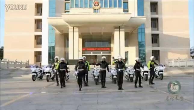 When K-Pop Meets Chinese Traffic Police, Hilarity Ensues