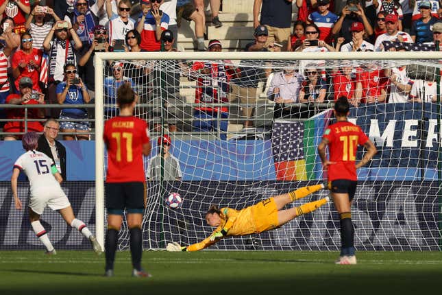Image for article titled Snapshots of the US Women's Soccer Team Destroying Their Enemies