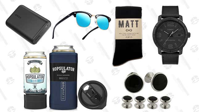Image for article titled Gifts That Your Groomsmen Will Actually Love and Use After the Wedding