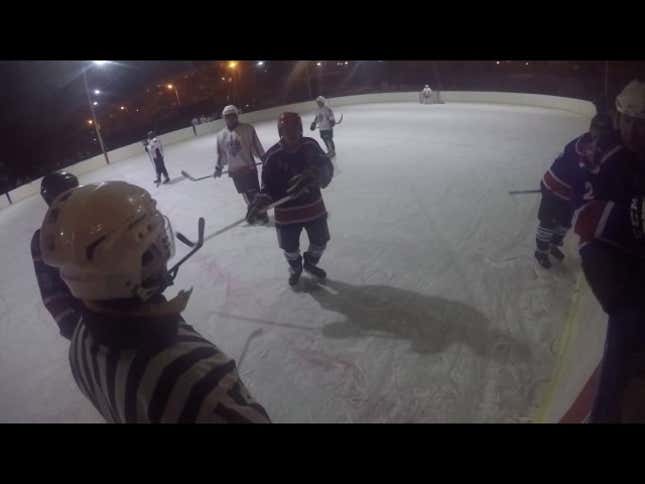 Bad Amateur Hockey Man Tries To Bash Referee's Head In With His Stick