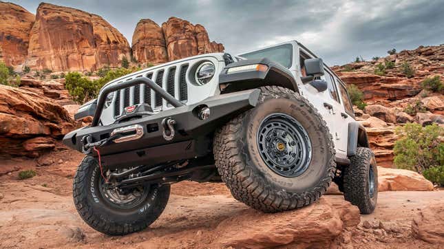 Image for article titled Warn (The Winch Company) Is Making Jeep Wheels And They Look Pretty Good